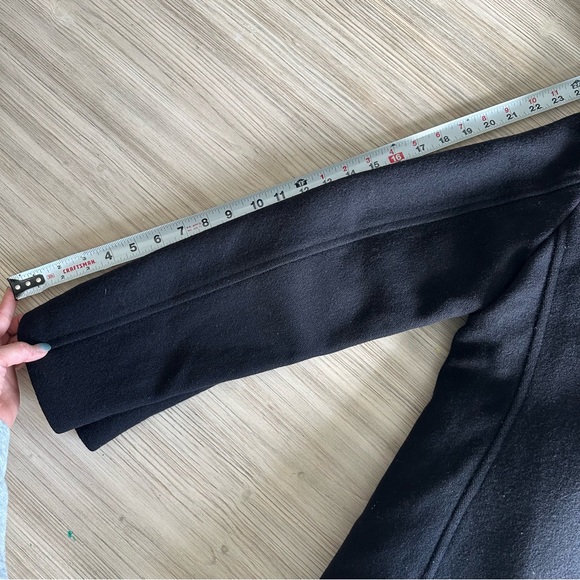 Fidelity // by Gerald & Stewart/ Wool black Pea Coat Size M - Picture 8 of 14